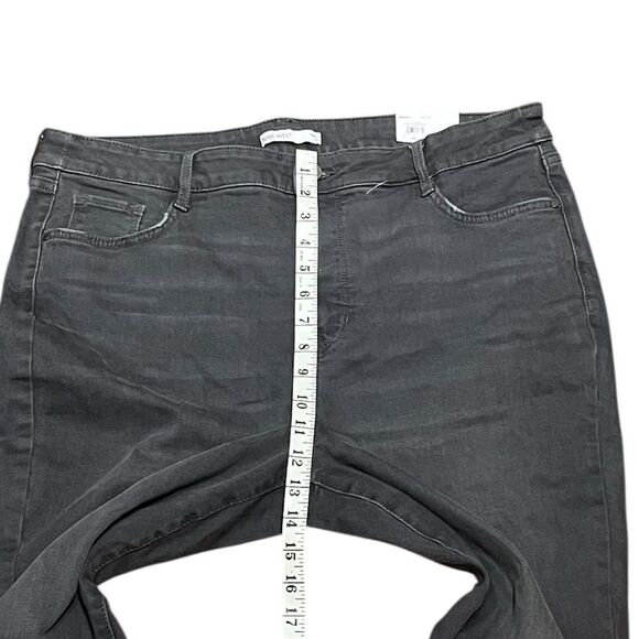Nine West Women's Charcoal High Rise Skinny Sculpting Denim Jeans, Size 18S, NWT - Picture 9 of 12